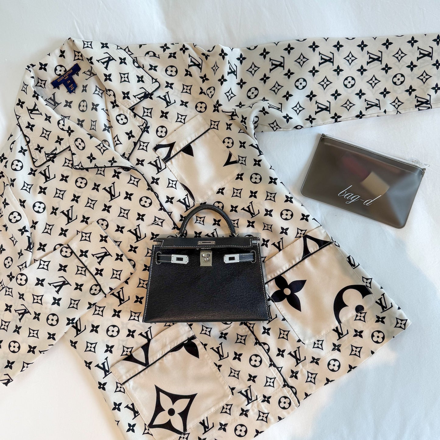 bagd_everything_pouch_grey_tpu_front with hermes mini kelly